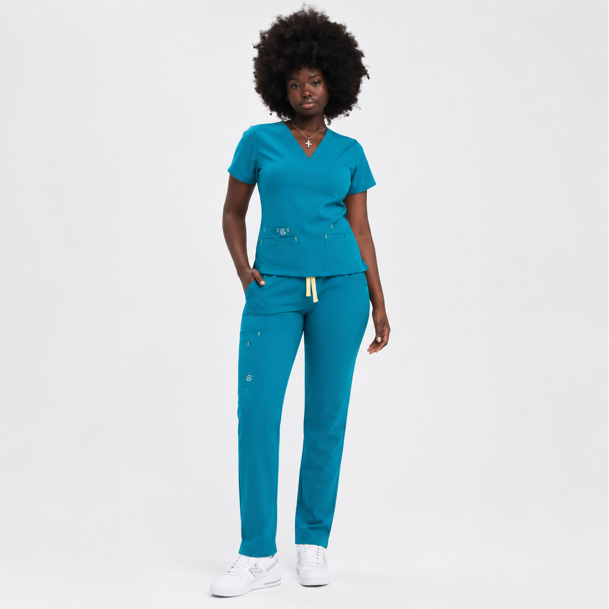 SCRUB GADA MEDICS MUJER — LIVE AQUA